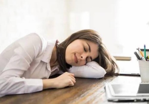 提前發(fā)現(xiàn)孕期胎兒畸形征兆，警惕下腹痛和流血的風(fēng)險(xiǎn)！